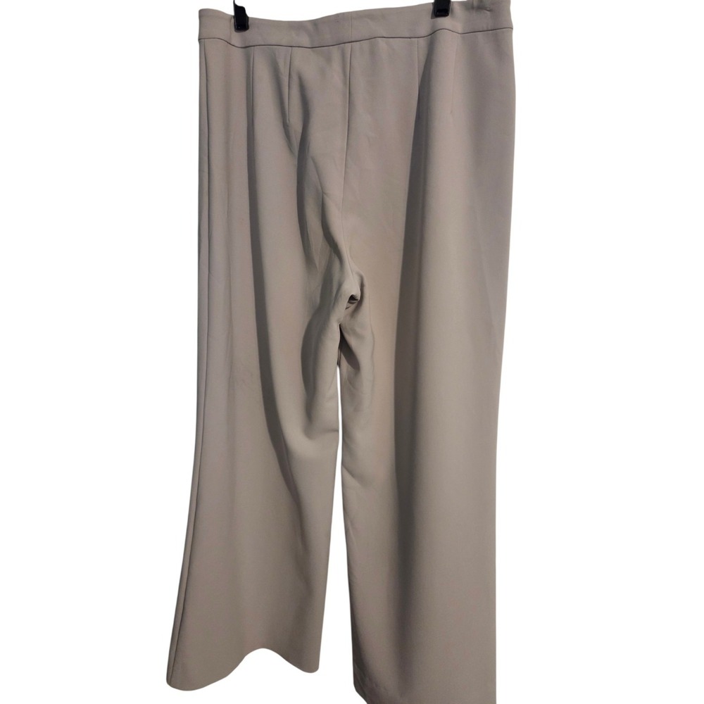 St. John Women's Size 10 Wide Leg Crepe Dress Pants Gray - Picture 3 of 4